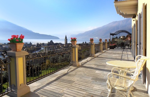 Domaso Villa | Villa Perla Del Lago: Lake Views, Hot Tub & Pool Retreat
