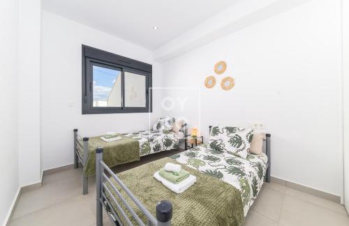 Pilar de la Horadada Villa | Villa Perla de Pilar - Private pool and rooftop near Beach - by Oyoostays