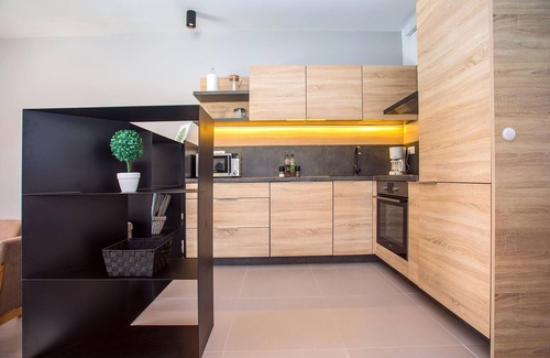 Kastel Stafilic Villa | Villa Petra: Heated Pool, Sauna & Oceanfront Bliss