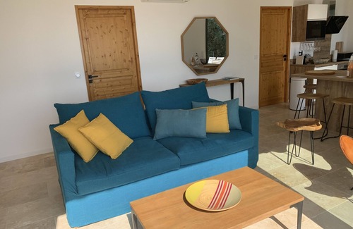 Sari-d'Orcino Villa | Villa PETRU: Poolside Retreat with Breathtaking Ocean Views
