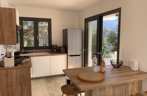 Sari-d'Orcino Villa | Villa PETRU: Poolside Retreat with Breathtaking Ocean Views