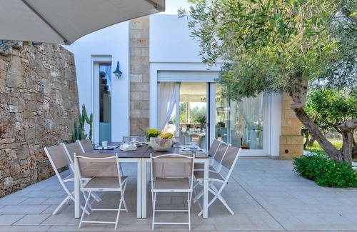 Ugento Villa | Villa Picalò: Family-Friendly Retreat with Private Pool