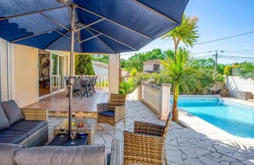 Pinet Villa | Villa Picpoul by Villa Plus