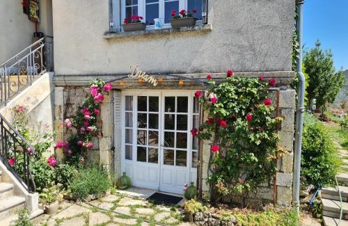 Condom Bed & Breakfast | Villa Pierre: Pet-Friendly Retreat with 9.2 Review Score