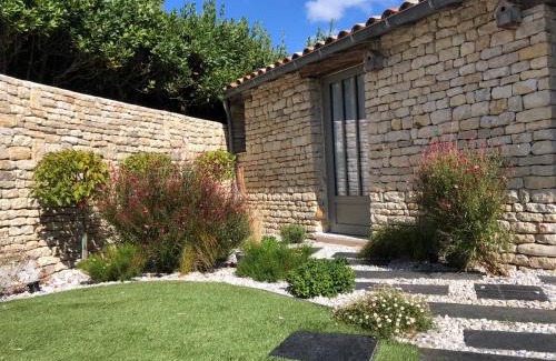 Sainte-Marie-de-Re House | Villa Pigouille: Family-Friendly Oasis with Perfect Ratings