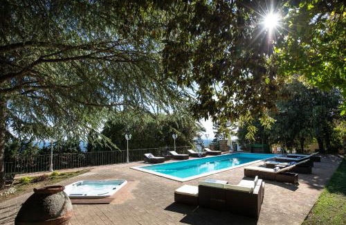 Corciano Villa | Villa Piscina “La Trinità” – 4-Star Pet-Friendly Retreat