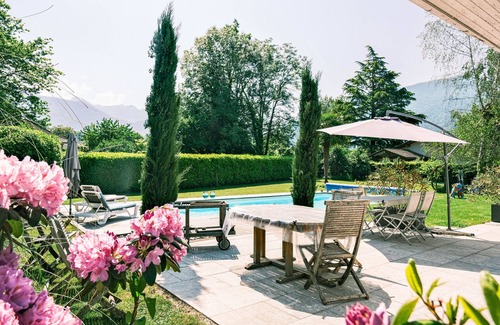 Saint-Jorioz House | Inviting Villa with Pool and Kitchen Near Lake and Bike Path
