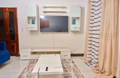 Dakar Villa | Villa Planète House: Family and Pet-Friendly Retreat