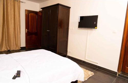 Dakar Villa | Villa Planète House: Family and Pet-Friendly Retreat