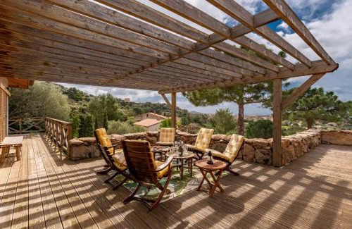 Monacia-d'Aullene House | Villa Pol & Dod: Scenic Views with Pool Access