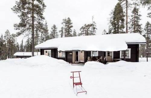 Akaslompolo Ski Chalet | Villa Polaris: Family-Friendly Retreat for Your Getaway