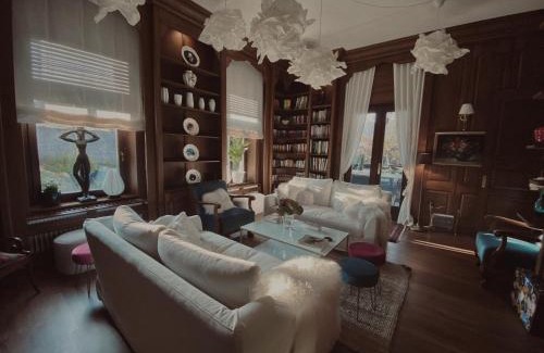 Bled Bed & Breakfast | Villa Pomona: Guest Rated 10/10 with Pool & Breakfast