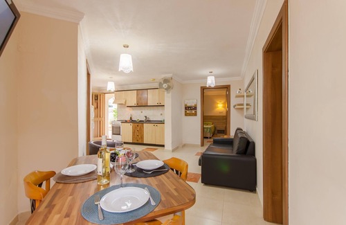 Mellieha Apartment | Relax at Villa & Pool Apart 1 in Mellieha Bay