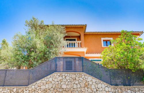Portals Nous Villa | Pet-Friendly Villa Portals Nous for Family Getaways