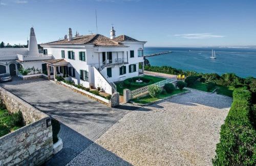 Ferragudo House | Villa Portimao View: Family-Friendly Retreat with Pool