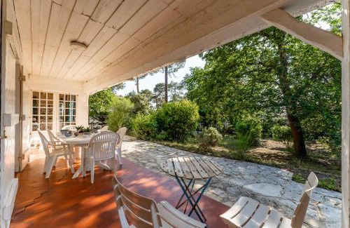 Pyla-sur-Mer House | Family-Friendly Villa Poseidon Near the Bassin, 4 Stars