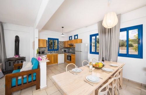 Agios Georgios Pegeias Villa | Villa Poseidonas - Three Bedroom Villa, Sleeps 7