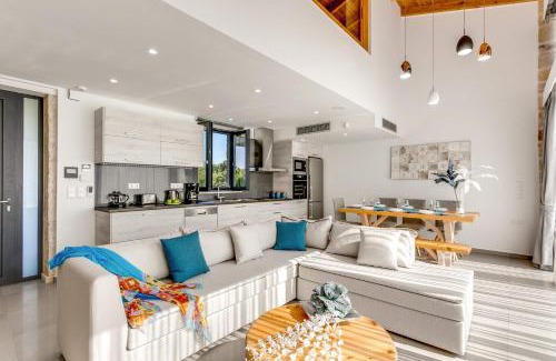 Katochori Villa | Villa Potami Angela: Family-Friendly Retreat with Pool