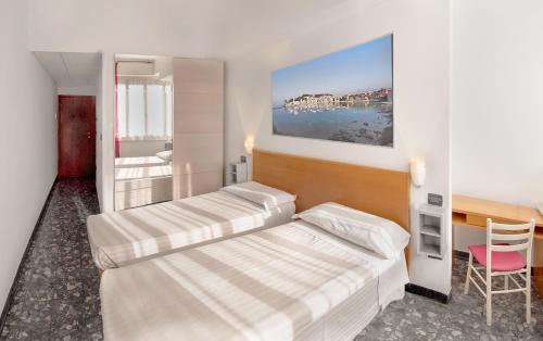 Riva Trigoso House | Cozy Oceanfront Villa Pozzi: Pet-Friendly with Breakfast