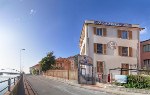 Riva Trigoso House | Cozy Oceanfront Villa Pozzi: Pet-Friendly with Breakfast