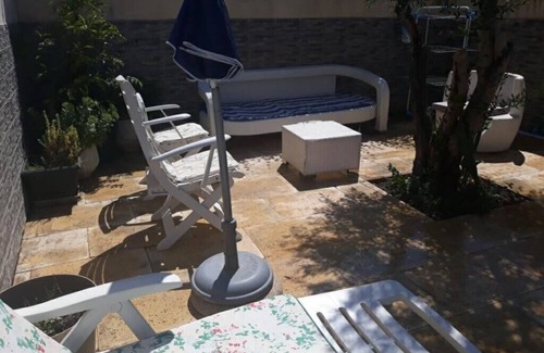 Lunel Villa | Villa Prés des Plages du Sud: Intimate Getaway Awaits