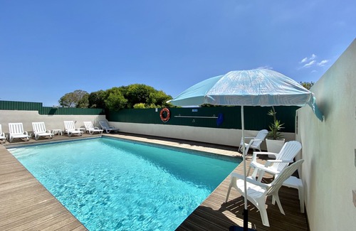 Funchal House | Discover Villa Primavera: Oceanfront Comfort & Pet Friendly