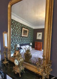 Arcis-sur-Aube Bed & Breakfast | Villa Primerose: Pet Friendly with Breakfast Included