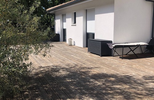 Saint-Vivien-de-Medoc Villa | Serene Villa Near Soulac/mer with Pool and Spa Amenities