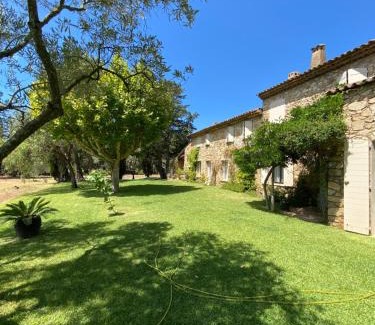 Grimaud Villa | Family-Friendly Villa Provençale with Pool & Ocean View