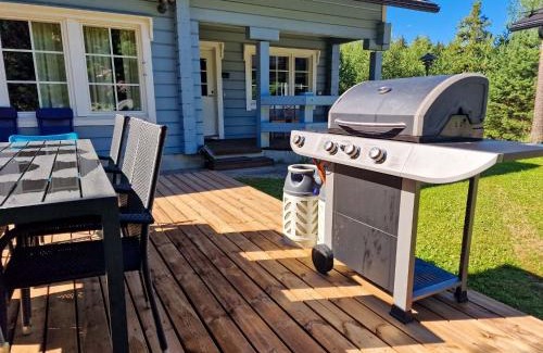 Jamsa Villa | Villa Punahilkka - Family-Friendly Retreat in Länsi-Himos