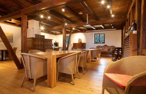 Immenstaad am Bodensee House | Pet-Friendly Retreat at Boutique Hotel Villa Puppenhaus