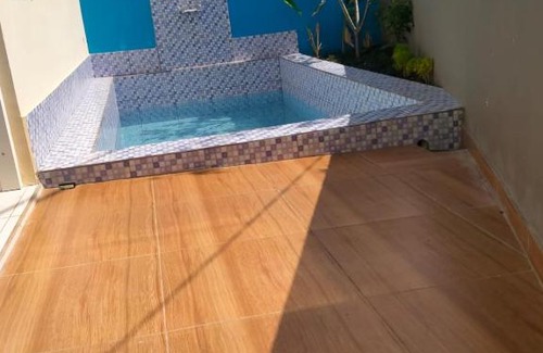 Beji Villa | Beautiful Villa Puri Indah: Pet-Friendly Oasis with Pool