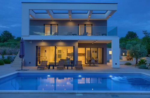 Skrbcici House | Villa QUADRA: Heated Pool & Ocean View, 10/10 Rated