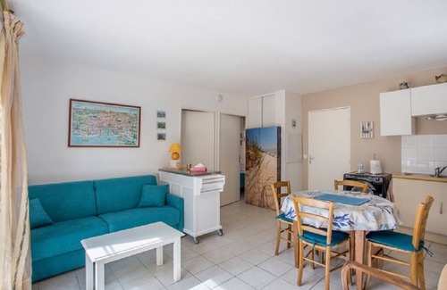 Soulac-sur-Mer Villa | Villa Quentoriane - Soulac sur Mer with Oceanfront Pool