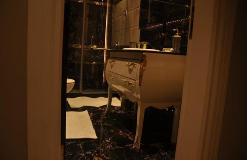 Sheikh Zayed City Villa | Discover Villa Rabwa Zayed with Inviting Pool Amenities
