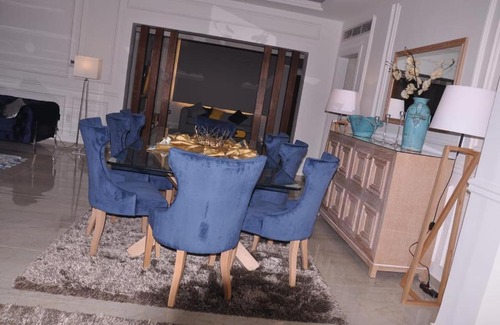 Sheikh Zayed City Villa | Discover Villa Rabwa Zayed with Inviting Pool Amenities