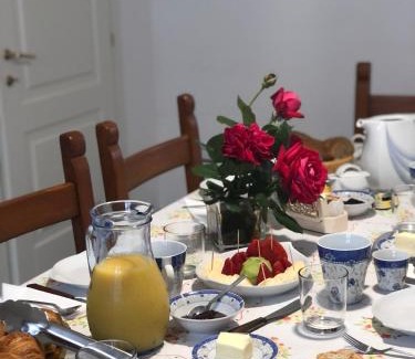 Giugnano Apartment | Villa Rachele: Family-Friendly Retreat with Ocean View Pool