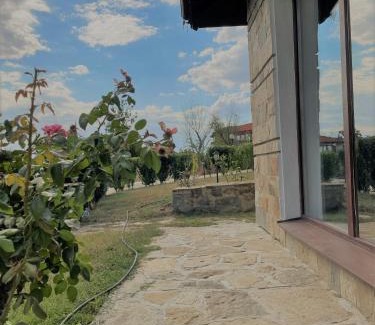 Kosharitsa Apartment | Unforgettable Bay View Villas: 4-Star Oceanfront Retreat
