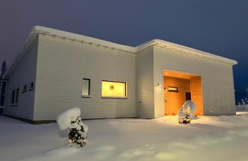 Rovaniemi Villa | Inviting Villa Rainbow: Family-Friendly 4-Star Retreat