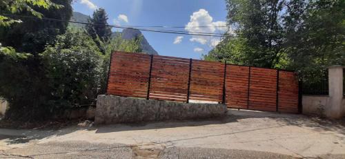 Dolna Matka Apartment | Villa Ramonda: Guest Rated 10/10 with Pet-Friendly Amenities