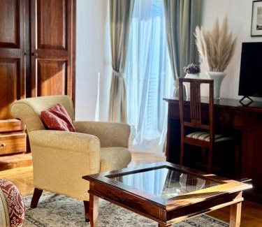Rava House | Explore Villa Rava Hotel & Restaurant with Oceanfront Views