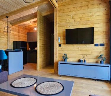 Bajina Basta Villa | Villa Razlicak - Jezero Lake Perucac