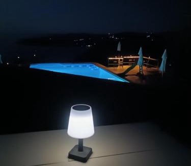 Kymi-Aliveri Apartment | Experience Villa Real Paradise: Oceanfront Bliss Awaits