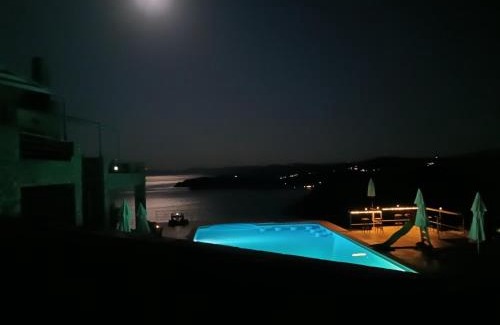 Kymi-Aliveri Apartment | Experience Villa Real Paradise: Oceanfront Bliss Awaits