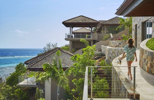 North Sound Villa | Relax at Villa Reef House with Spa and Family Amenities