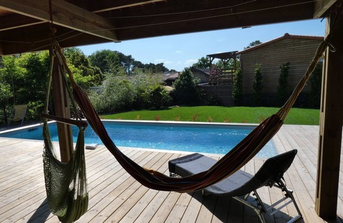 Lacanau House | Villa Regard sur le lac: Private Pool & Lake Views Await