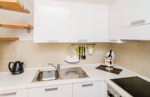 Duboka Apartment | Villa Regina Maris: Oceanfront Apartment with Double Terrace