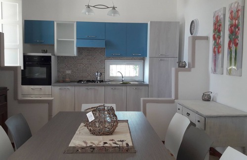 Partinico Villa | Modern Villa Reginotte with Pool and Breakfast Included