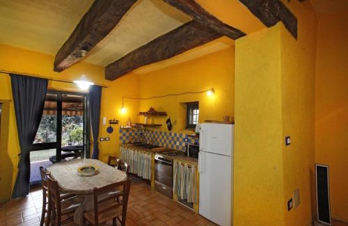 Calvi di Umbria Villa | Villa Relax: Scenic Retreat with Garden & Breakfast Included