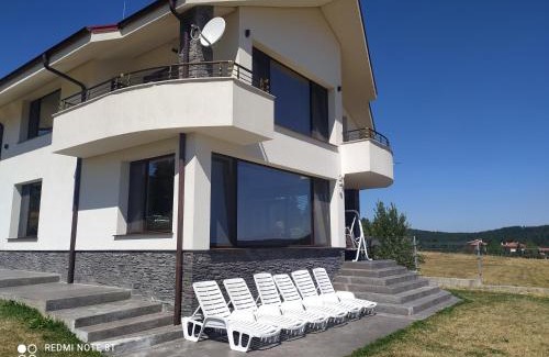 Tsigov Chark Villa | Villa Relax: Family-Friendly Oasis with Cozy Fireplace